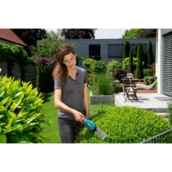 Gardena Akku-Gras- Und Strauchschere Set ClassicCut Li 18 Gardena Akku-Gras- Und Strauchschere Set ClassicCut Li -Vitavia Verkäufe 4078500042512 3050 8