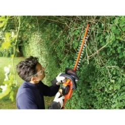 Black & Decker Black+Decker Akku-Heckenschere Powercommand GTC18502PC 18 V 2,0 Ah 50 Cm 9 Black & Decker Black+Decker Akku-Heckenschere Powercommand GTC18502PC 18 V 2,0 Ah 50 Cm -Vitavia Verkäufe 657493 2012 3