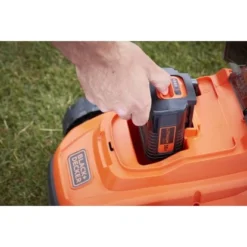 Black & Decker Black+Decker Akku-Rasenmäher 36 V/2x 2,5 Ah 38 Cm BCMW3336L2 11 Black & Decker Black+Decker Akku-Rasenmäher 36 V/2x 2,5 Ah 38 Cm BCMW3336L2 -Vitavia Verkäufe 838013 2012 838013 F188
